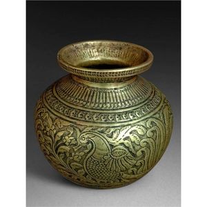 Handcrafted Metal Kalash Pot Vintage Embossed Brass <b>Copper</b> Vase Luxury <b>Table</b> Centerpiece Hotel Home Restaurant Decoration Vase - Product Image 4