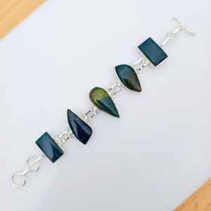 กำไลข้อมือดีไซน์หรูหราประดับด้วยบลัดสโตน เงินแท้ 925 ชุบเงิน ปรับขนาดได้ เครื่องประดับพลอยทำมือสำหรับผู้หญิง ของขวัญสุดหรู - Product Image 6