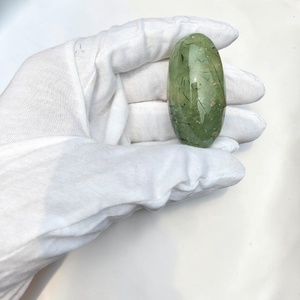 Piedra de Cristal de Prehnita Shiva Lingam de Primera Calidad al por Mayor para Sanación Reiki, Equilibrio Energético y Trabajo de Chakras, Feng Shui - Product Image 5