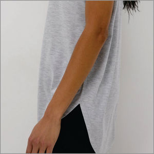 T-shirt long à manches courtes et col rond en coton biologique 100 % écoresponsable pour femme - Personnalisation du logo, haute qualité, livraison rapide - Product Image 2