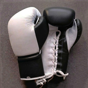 Gants de kickboxing professionnels personnalisés avec logo, prix d'usine, en cuir véritable respirant et anti-humidité, à lacets - Product Image 1