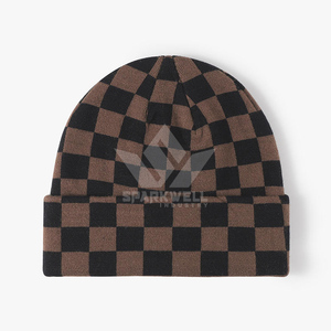 Gorro de Punto a Cuadros Unisex SPARKWELL INDUSTRY, Diseño Blanco y Negro, Gorro de Invierno 100% Acrílico, Estilo Casual para Adultos - Product Image 3