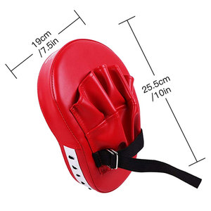 Mitaines de frappe antichoc avancées pour l'entraînement de boxe et de MMA avec surface incurvée et système de poignée confortable - Product Image 4