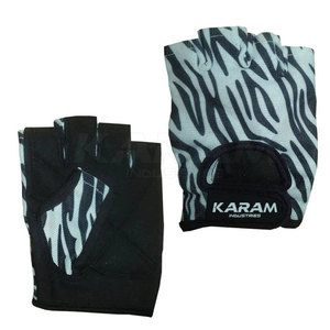 Ropa Deportiva, Nuevo Modelo, Guantes de Fitness de Cuero Sublimado para Gimnasio y Fitness, Diseño Transpirable de Medio Dedo, Hechos en Pakistán - Product Image 1