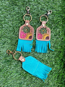 Porte-clés en cuir sculpté à la main porte-clés en cuir de forme exotique mignon accessoires en cuir usiné porte-clés à franges pour unisexe - Product Image 6