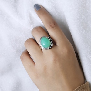 Natural Chrysoprase & Black Onyx <b>Statement</b> <b>Ring</b> 925 Sterling <b>Silver</b> Vintage Green Gemstone Boho Chunky <b>Ring</b> - Product Image 4