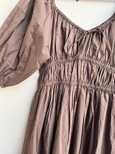 Robe en coton décolleté cœur pour femmes Robe midi décontractée marron Robe longue d'été en coton indien - Product Image 5