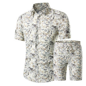 Conjunto de camiseta y pantalones cortos de alta calidad, tela suave y duradera, diseñado para brindar comodidad, estilo y para el uso diario en verano. - Product Image 3