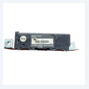 Piezas de automóvil usadas compatibles con el módulo Hyundai Mobis ETACS 95800-5K000. Piezas de automóvil coreanas usadas. - Product Image 3