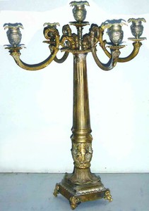 Candelabro de Latón Ornamentado de Cinco Brazos, Portavelas Duradero, Centro de Mesa Decorativo para el Hogar - Product Image 2