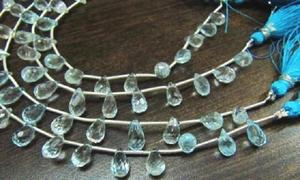 Perles de topaze bleue naturelle authentique, forme goutte, facettées, Sky BT, 5x6mm à 6x9mm, brin de 8 pouces de long - Product Image 2