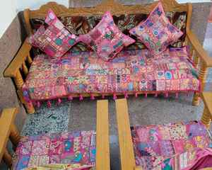 ผ้าคลุมโซฟาสไตล์โบฮีเมียนวินเทจลายปะติดแบบบันจารา พร้อมปลอกหมอน 5 ใบ ชุดผ้าคลุมโซฟาลายบันจารา ผ้าคลุมโซฟาวินเทจ - Product Image 4