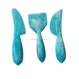 Ensemble de couteaux à fromage en résine époxy style moderne 2025, fabriqués à la main, avec motif tourbillon, design élégant pour la maison, l'hôtel et le restaurant. - Product Image 1