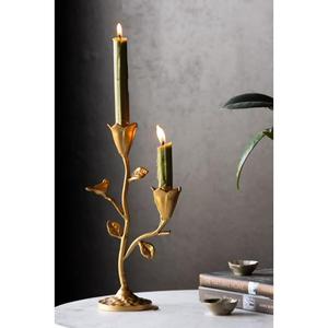 Porte-bougie décoratif en métal pour table avec finition dorée brillante, parfait pour les fêtes d'anniversaire et les intérieurs élégants. - Product Image 2