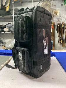 Sac de transport pour équipement de paintball personnalisé et durable avec fermeture éclair, compartiment à chaussures, bandoulière arquée, en velours côtelé - Product Image 3