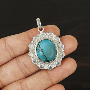 Collier pendentif turquoise de style vintage, pierre ovale bleue, plaqué argent, fait main, bijoux bohèmes, cadeau pour femme, charme ethnique - Product Image 3