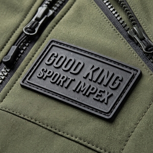 Chaqueta Softshell Loden Avocado Myrtle con cuñas laterales tipo silla de montar y placa de elastómero TPR para Bushcraft, Overland, Equitación, Campo y Granja - Product Image 5