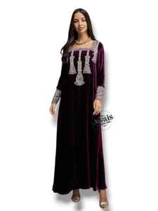 ชุดเดรสยาวแบบมุสลิม 2 ชิ้น แบรนด์ AWAIS HOUSE สไตล์เรียบหรู ผ้ากำมะหยี่ประดับลูกปัด ทรงเอไลน์ ขายส่ง - Product Image 3