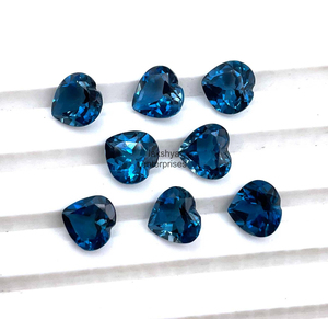 พลอยโทแพซสีน้ำเงินลอนดอนธรรมชาติขนาด 10 มม. รูปหัวใจเจียระไนแบบเหลี่ยมเพชรพลอย สำหรับทำเครื่องประดับ พลอยโทแพซสีน้ำเงินขายส่งจำนวนมาก - Product Image 2