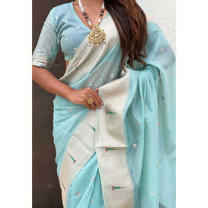 Sari de Organza Azul Cielo con Bordado Paithani Zari, Vestidos Elegantes de Cóctel - Product Image 4