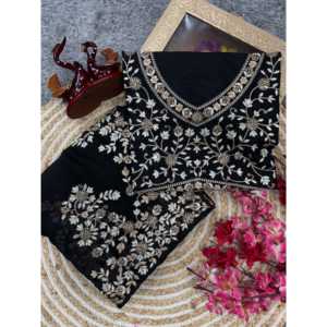 Hermoso Sari de Fiesta para Mujer con Bordado de Lentejuelas y Zari - Product Image 2