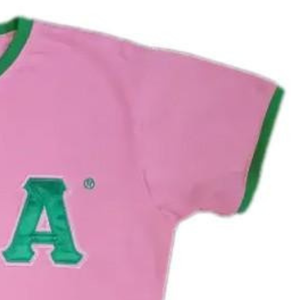 Camiseta de Lujo para Mujer AKA, Negra, de Algodón Premium, Cuello Redondo, Manga Corta, con Letras AKA, Camiseta de Moda de la Hermandad Griega - Product Image 3
