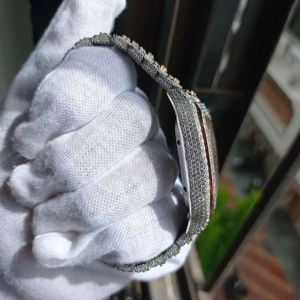นาฬิกาข้อมือผู้ชาย Dynamic Silver Moissanite ประดับด้วยหินสี E พร้อมหน้าปัดแสดงผลแบบอนาล็อกดิจิตอลควอตซ์ และตัวเรือนทรงกลมขนาด 25 มม. - Product Image 1