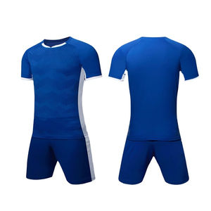 Uniformes de Fútbol Personalizados al por Mayor para Jóvenes y Adultos con Impresión Personalizada - Product Image 6