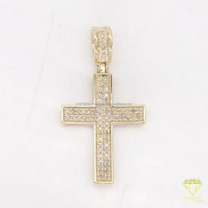 Pendentif Croix en Or Premium avec Diamant Cultivé en Laboratoire, Design de Collier de Bijoux Hip Hop Urbain - Product Image 5