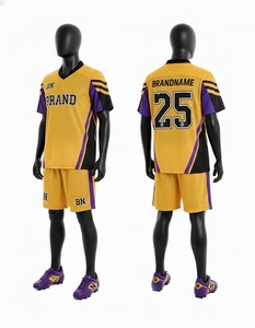Ensemble de maillot et short de football américain de haute qualité, uniforme sportif respirant, vêtements d'équipe personnalisés pour les entraînements et les matchs - Product Image 1