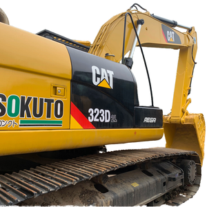 Escavatore Cingolato Caterpillar 323D2L con Capacità Benna di 1,38m e Sistema Idraulico Intelligente, Escavatore con Sottocarro Lungo - Product Image 2