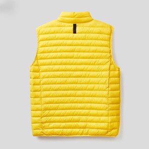 Chaleco Acolchado Amarillo para Hombre, Cuello Alto, Cierre de Cremallera, Cortavientos, Informal, Ropa de Abrigo de Otoño, Relleno de Poliéster, Largo Regular - Product Image 4