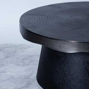 Compre Ahora Mesa de Centro Redonda Moderna con Diseño en Espiral, Muebles Minimalistas Hechos a Mano para Sala de Estar, Acabado Negro - Product Image 5