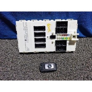 ECU และโมดูลคอมพิวเตอร์มือสองสำหรับรถยนต์ซีรีส์ 3 รุ่น 935285901 - Product Image 1