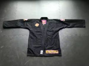 ชุดยิวยิตสู IBJJF สำหรับผู้ชายและผู้ใหญ่ ผ้าฝ้ายเพิร์ลวีฟ 440 GSM แบบยืดก่อนการใช้งาน พร้อมงานปักและกระเป๋า - Product Image 5