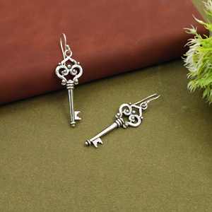 Pendientes Colgantes de Llave Vintage, Oro y Plata, Llave de Esqueleto Antigua, Joyería de Moda Retro para Mujer - Product Image 2