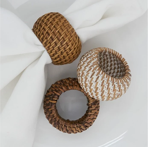 Rustic woven rattan elephant <b>napkin</b> <b>rings</b> bringing unique handmade charm, available at wholesale prices. Classic hand-woven - Product Image 2