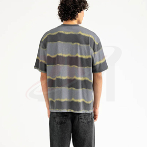 Camiseta Oversize Tie Dye Personalizada OEM para Hombre, Algodón Premium, Estilo Urbano, Diseño Gráfico, Ropa Casual de Moda, Patrón de Letras, Logotipo Frontal - Product Image 4