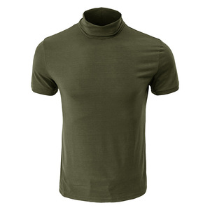 เสื้อถักคอเต่าแขนสั้นสีเขียวมะกอกสำหรับผู้ชาย ทรงปกติ สวมใส่สบายๆ - Product Image 2