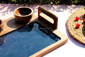 Plateaux de service écologiques élégants en bois imprimés avec poignée Plateaux décoratifs de bureau de haute qualité pour la maison d'hôtel par FWE - Product Image 5