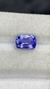 Certified Natural Tanzanite <b>Long</b> <b>Cushion</b> Cut Stone With Excellent Color And Luster Natural Zoisite 2.45 Carat Loupe Clean - Product Image 2