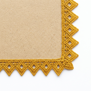 Dentelle Guipure Premium Jaune Doré 10mm – Vente en Gros, Emballage de 20 Mètres pour Tenues Festives, Emballage Cadeau, Bricolage, Décoration, Vrac - Product Image 4