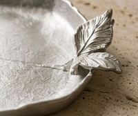 Plateau de service en métal en forme de feuille, artisanal, décoratif, argenté, pour la maison, l'hôtel, la table de restaurant, vente en gros