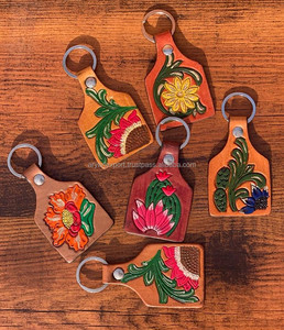 Llaveros de cuero tallados a mano, llaveros de cuero con forma exótica bonita, accesorios de cuero, llaveros bonitos para unisex - Product Image 4