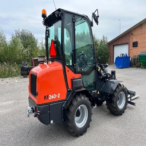 Chargeuse sur pneus Kubota robuste, conception compacte et durable, équipement de manutention pour la construction industrielle, l'agriculture et l'entreposage - Product Image 1