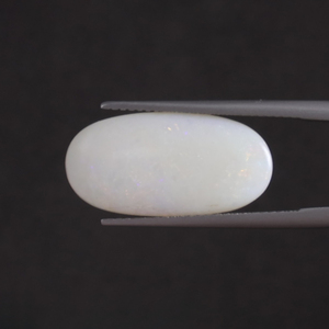 Ópalo Natural Blanco al por Mayor, Gema Suelta de 5.48 Quilates, Corte Ovalado 21x11mm, Certificado IGI, Tallado a Mano, Pulido, para Joyería Fina - Product Image 1