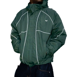 Chaquetas cortavientos con capucha personalizadas verdes, ligeras, impermeables, para exteriores, OEM, ODM, con ribetes reflectantes, estilo streetwear para hombre. - Product Image 6