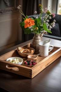 Plateau de service pour le petit-déjeuner en bois d'acacia contemporain avec pieds pliables et finition lisse - Product Image 6