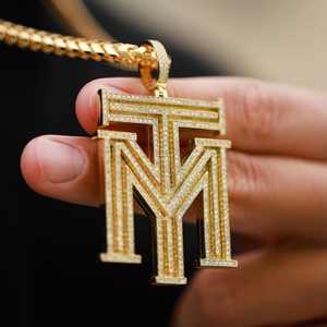 Pendentif Lettre M Personnalisé VVS Moissanite 2 pouces en Argent Sterling 925 avec Moissanite Rose Givrée, Bijoux Hip Hop Tendance Pahal - Product Image 3