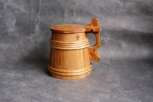 Jarra de Cerveza Grande de Madera con Tapa, Decoración Rústica, Hecha a Mano, Jarra Vikinga de Madera Pulida, Jarra Medieval Rústica - Product Image 5